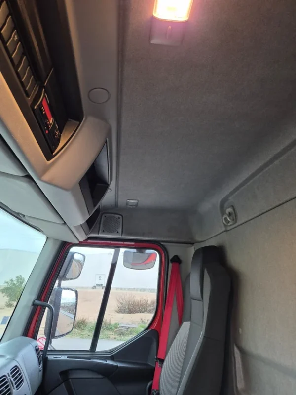Camión Renault D18 2015 - Imagen 8