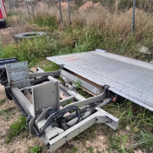 Puertas elevadoras camión